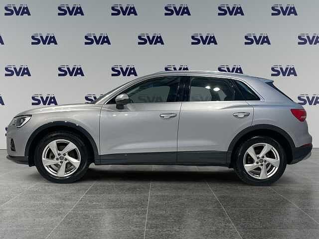 Audi Q3 1.5TFSI 150CV Business Advanced