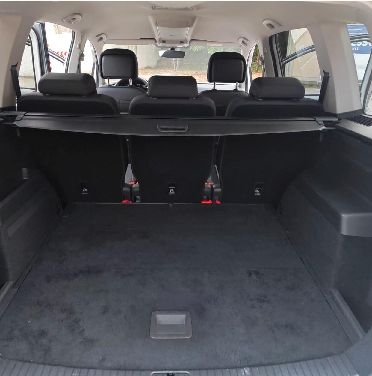 Volkswagen Touran 1.6 TDI 115 CV SCR DSG Comfortline BlueMotion Tech.