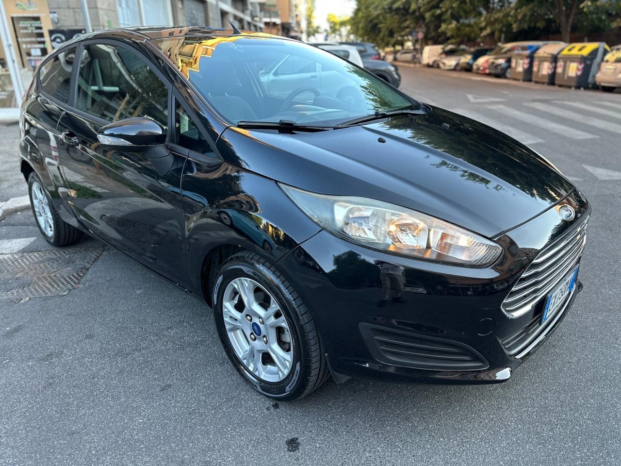 Ford Fiesta 1.4 97cv GPL RINNOVATO Garanzia 12m