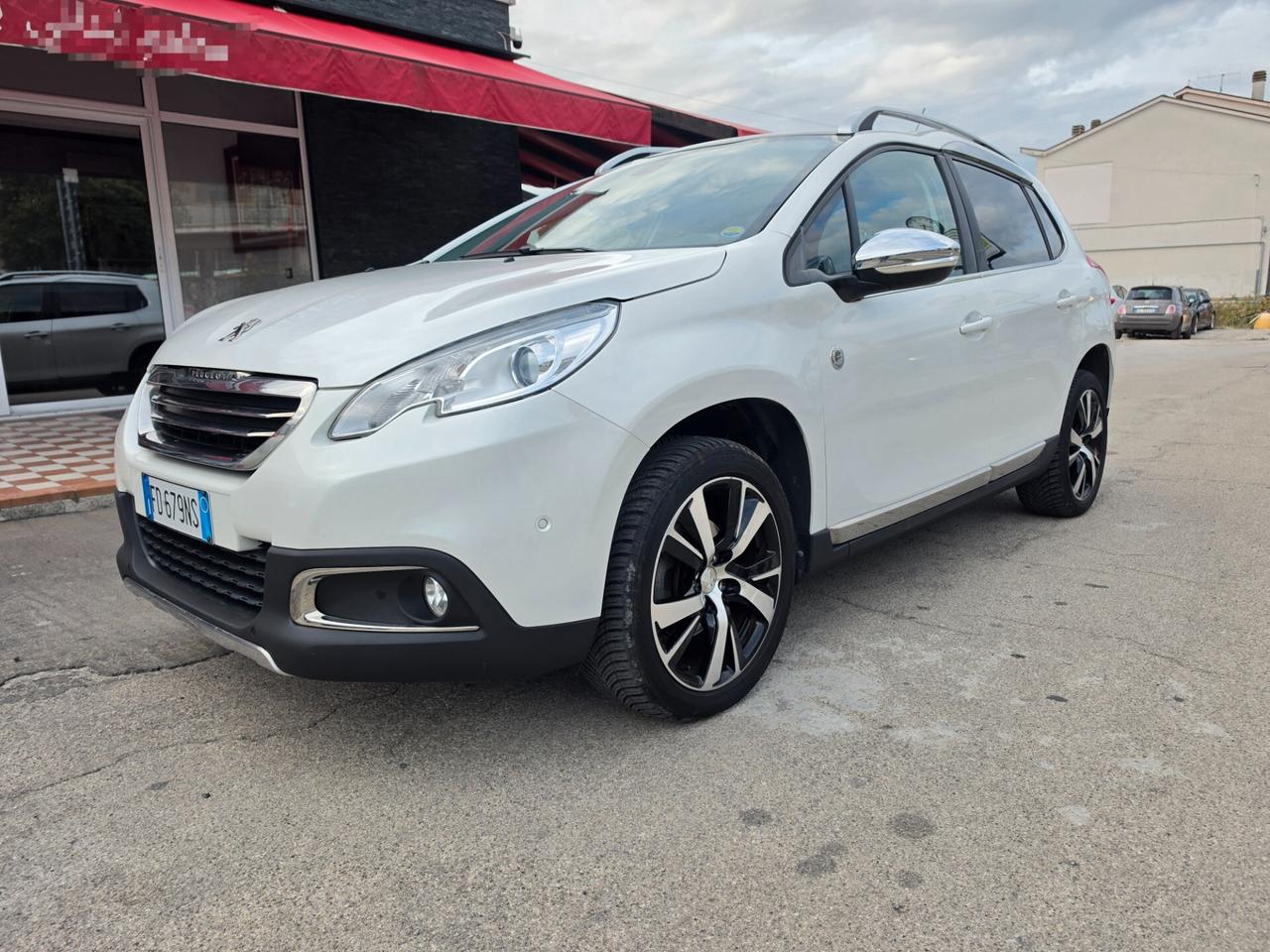 Peugeot 2008 BlueHDi 120 S&S Allure