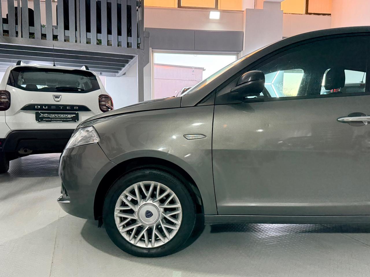 Lancia Ypsilon 1.2 69 CV 5 porte