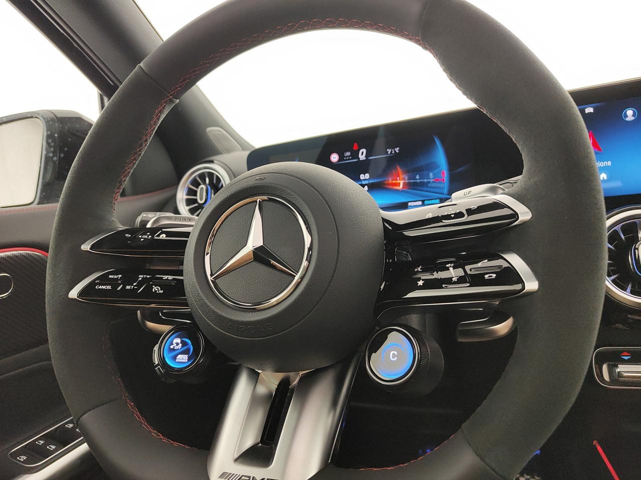 Mercedes-Benz Mercedes-AMG GLA 35 4MATIC