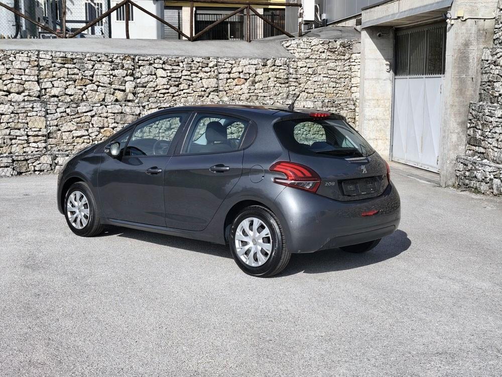 Peugeot 208 1.2 VTi Active 5 Porte Perfetta!