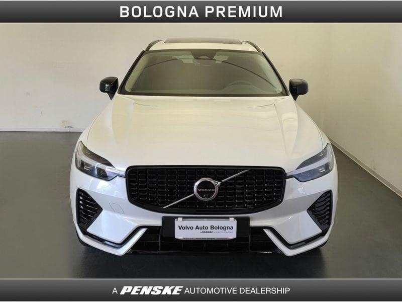 Volvo XC60 T6 Plug-in hybrid AWD automatico Plus Dark