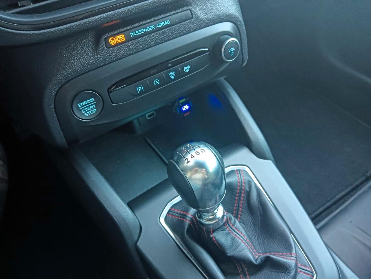 Ford Focus 1.0 EcoBoost Hybrid 125 CV SW ST-Line PREZZO PROMO