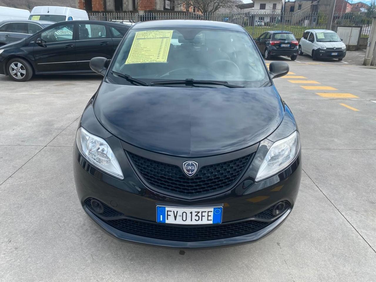 Lancia Ypsilon 1.2 69 CV Benzina-GPL Ecochic Elefantino Blu