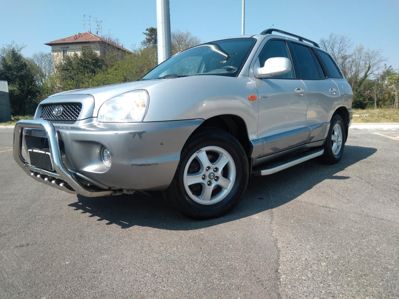 Hyundai Santa Fe 2.0 CRDi 125cv TD VGT 4WD Dynamic x neopatentati