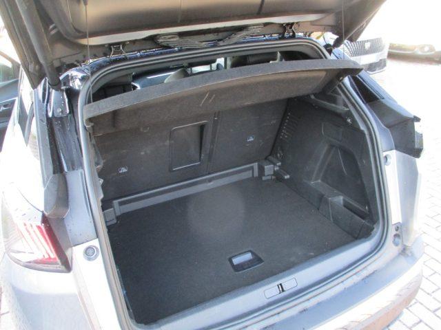 PEUGEOT 3008 PureTech Turbo 130 S&S Allure Pack