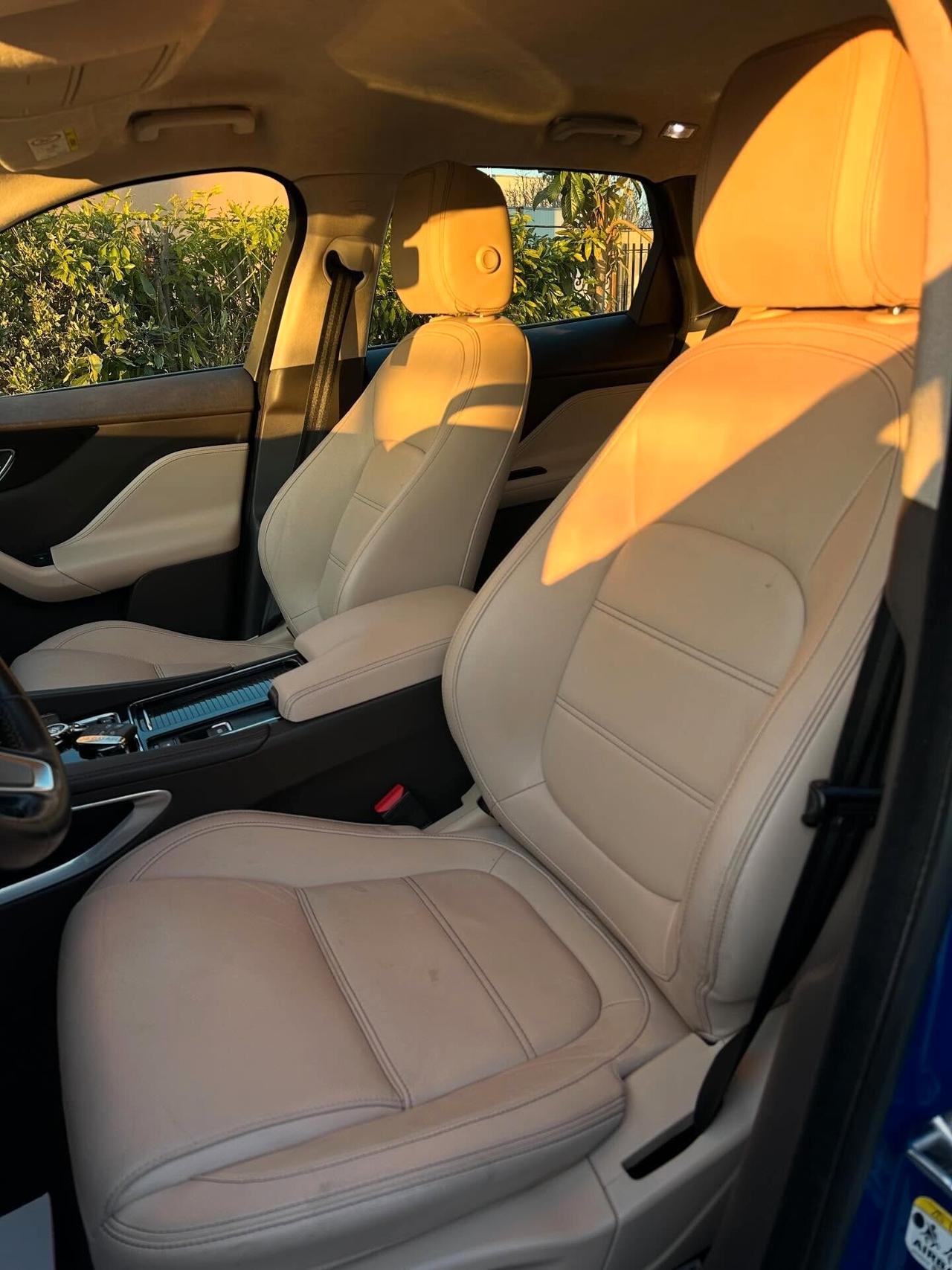 Jaguar F-Pace 2.0 D 180 CV AWD aut. Portfolio