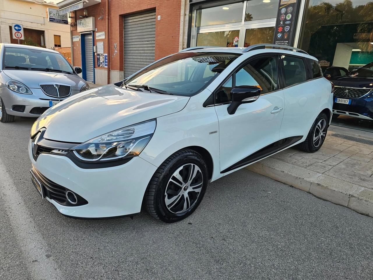 Renault Clio Sporter 1.5 dCi 8V 90CV Costume National