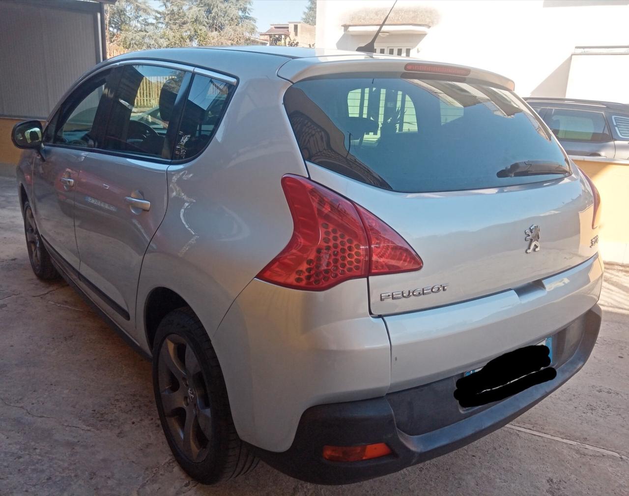 Peugeot 3008 1.6 HDi 110CV Business