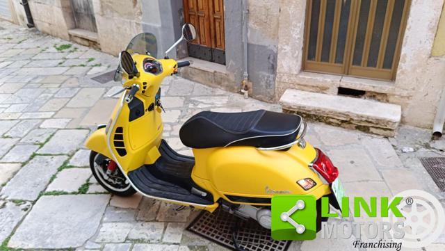 PIAGGIO Vespa GTS 300 Super Sport