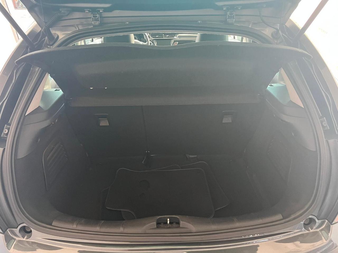 Citroen C3 PureTech 82 TETTO PANORAMICO