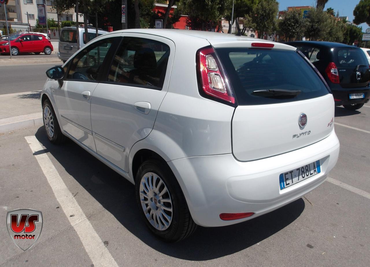 FIAT PUNTO 1.4 BENZ-2013
