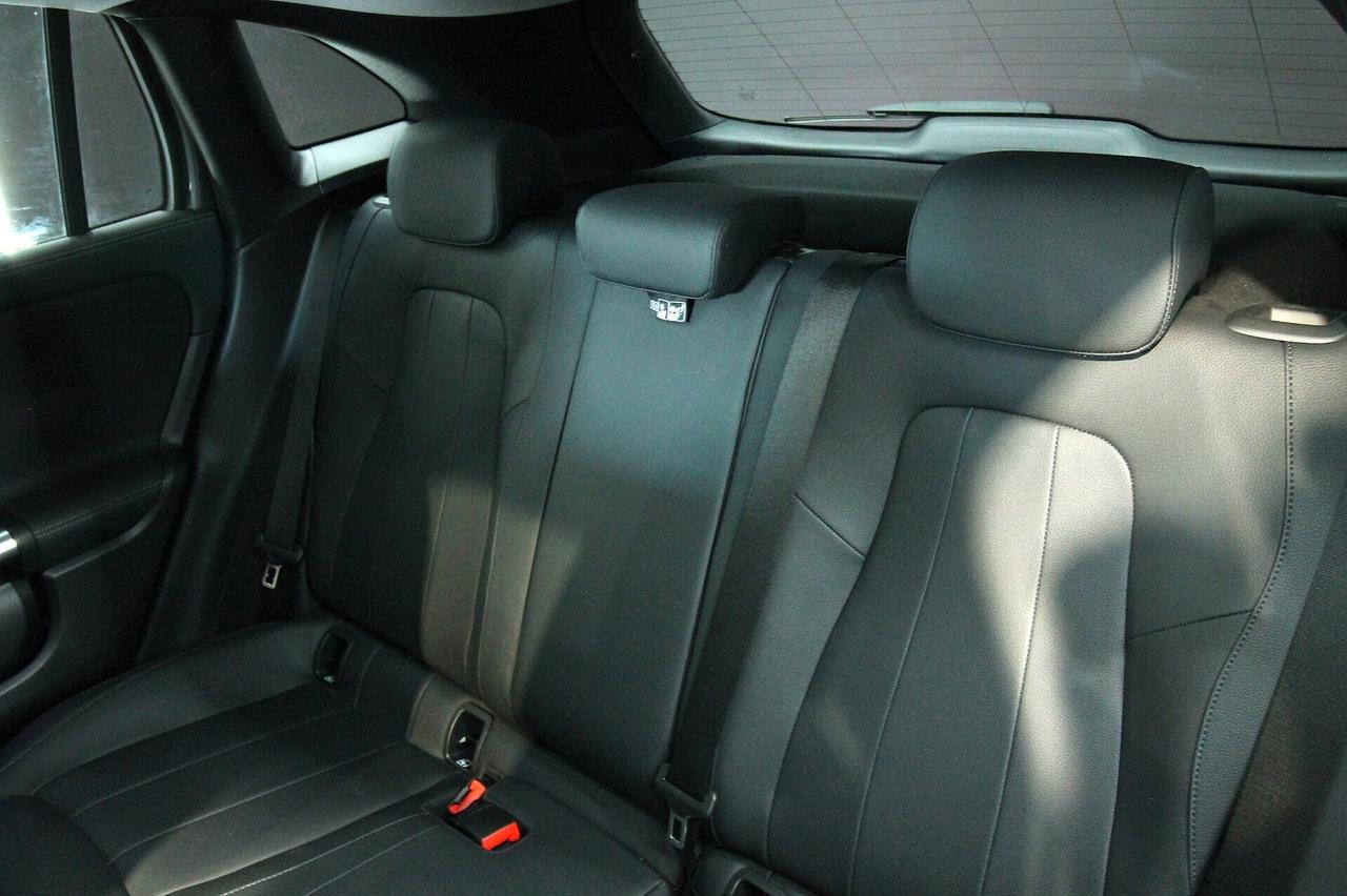 MERCEDES GLA 200D AUT PROGRESSIVE AVANCED