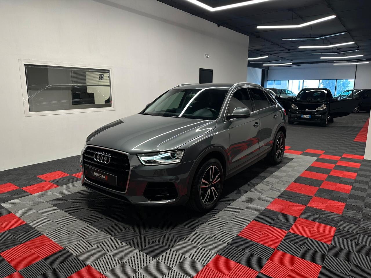 Audi Q3 2.0 TDI 120 CV Sport