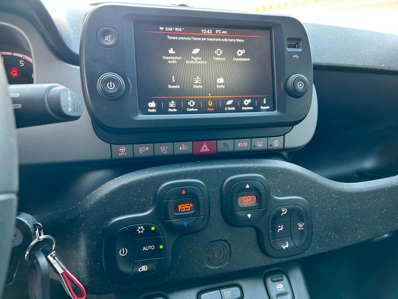 FIAT PANDA 1.0 HYBRID CROSS - 2022