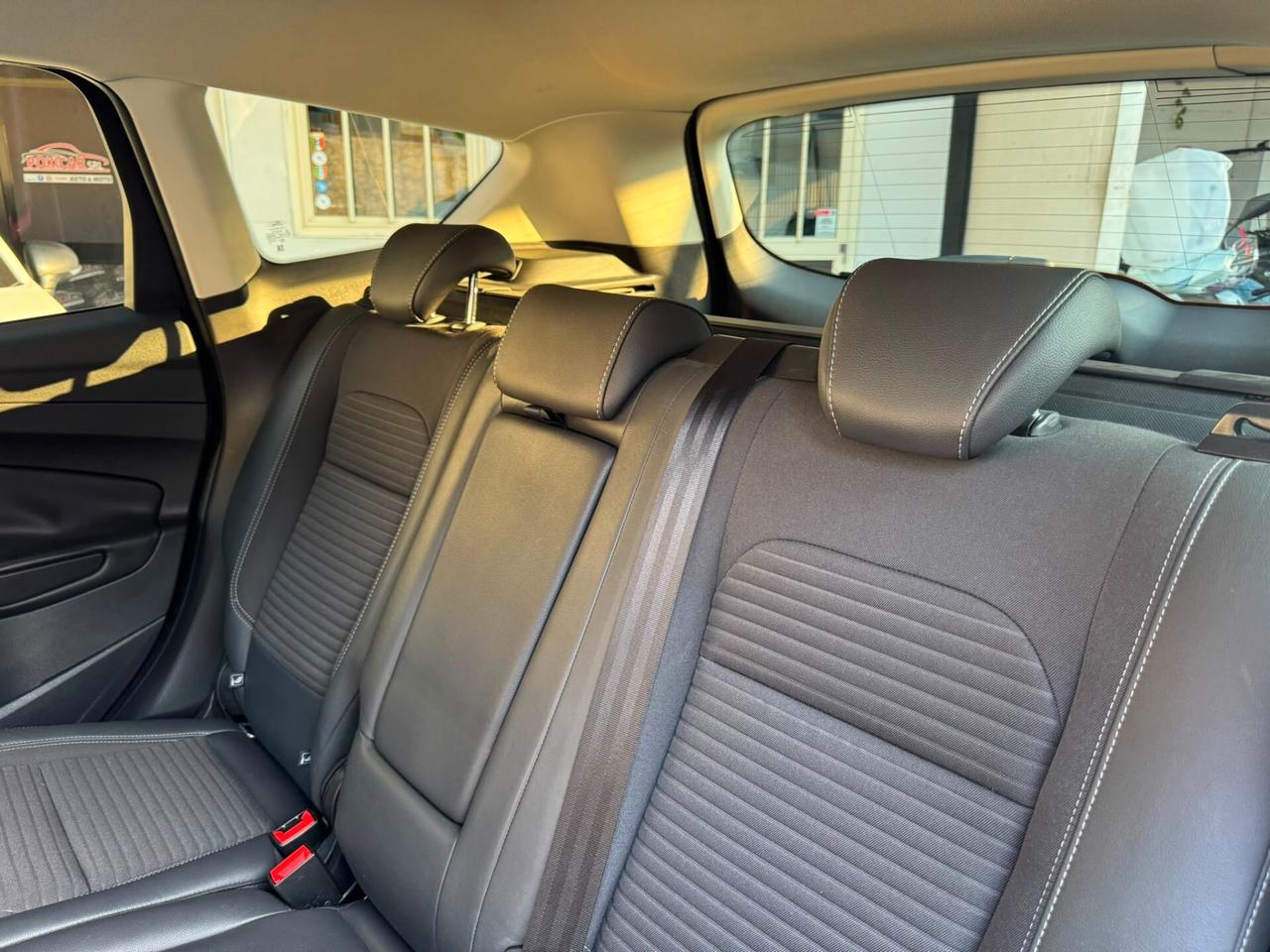 FORD KUGA 1.5 TDCI 120CV TITANIUM 2017
