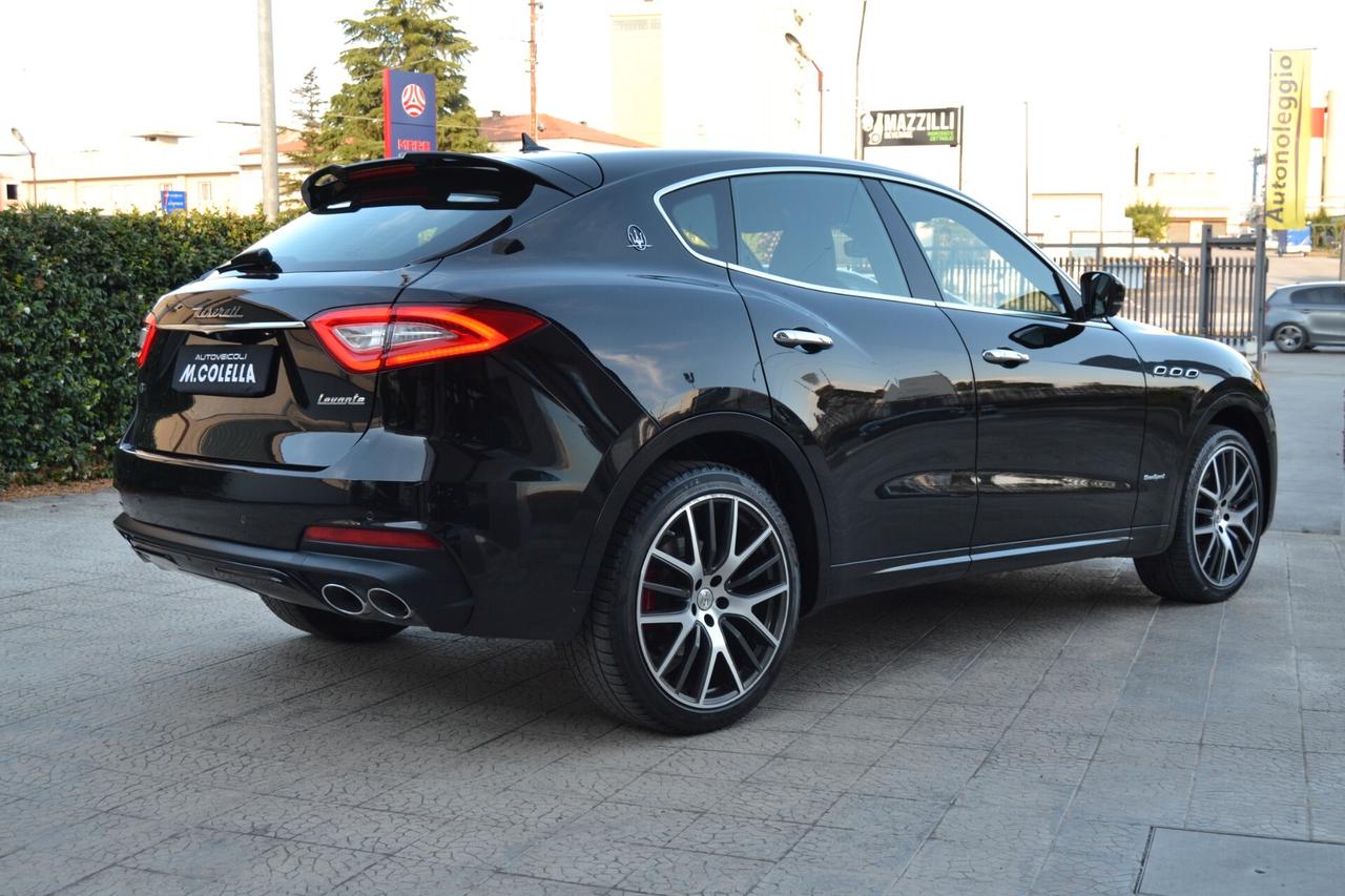 Maserati Levante GranSport 3.0D V6 UniPro/IVA