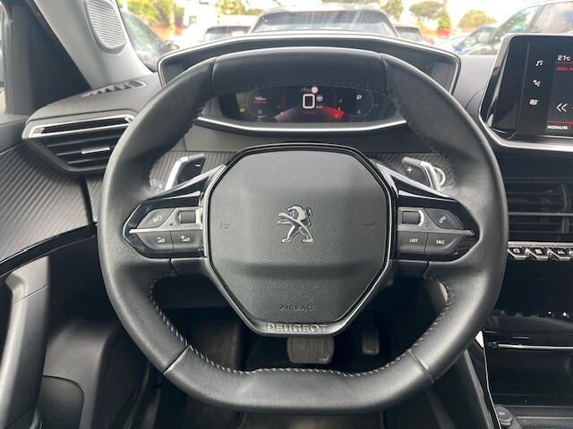 Peugeot 2008 PELLE TELECAMERA SENSORI CERCHI 17" FULL