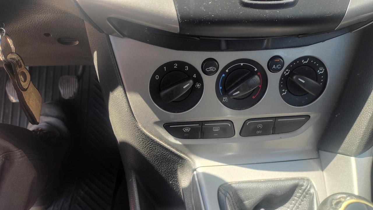 Ford Focus 1.6 TDCi 115 CV SW