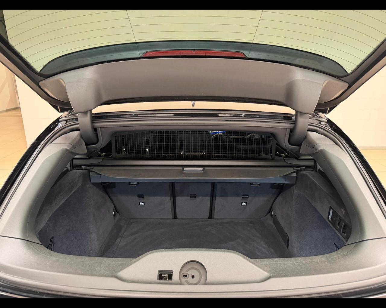 BMW Serie 3(G20/1-80/1) - 320d 48V Touring Msport