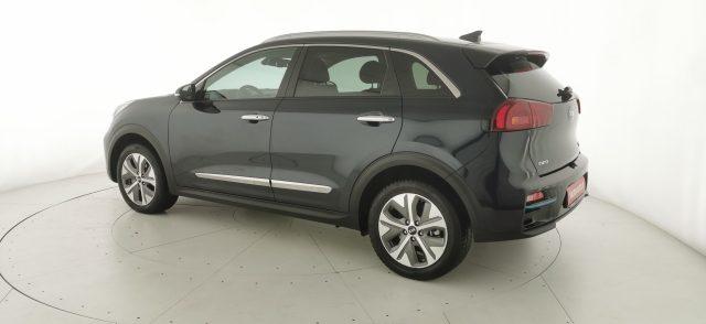 KIA e-Niro 64 kWh Style 460 km autonomia