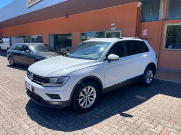 Volkswagen Tiguan 2.0 TDI SCR DSG 4MOTION Business BMT