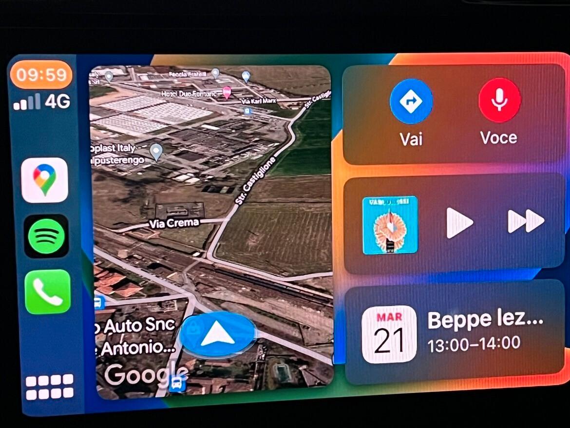 Volkswagen Golf VII 5p 1.6 tdi Business 115cv dsg Navi App Conn 16" Neopat