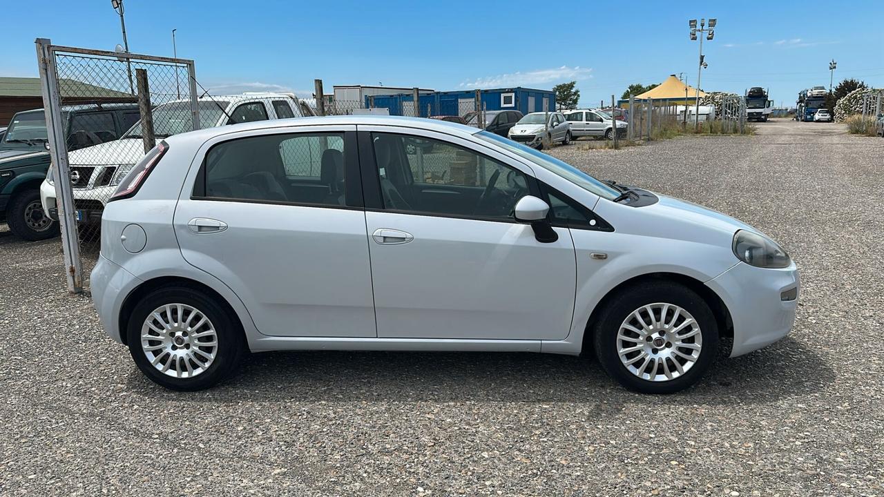 Fiat Punto 1.3 MJT II S&S 85 CV 5 porte ECO Street