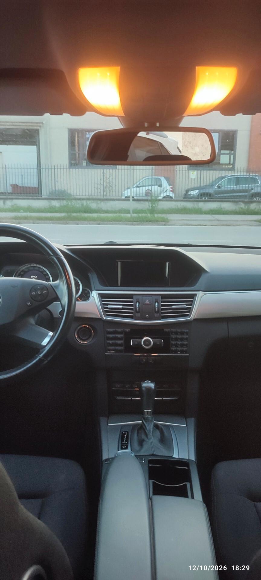Mercedes-benz E 220 CDI S.W. BlueEFFICIENCY Executive
