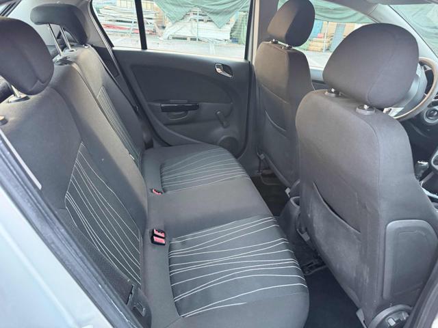 OPEL Corsa 1.4 16V 5p Cosmo senza nessun lavoro da fare