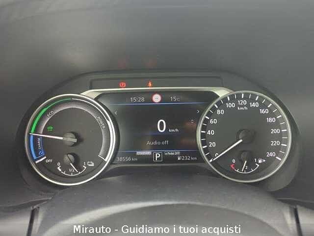 Nissan Juke 1.6 HEV N-Connecta Auto