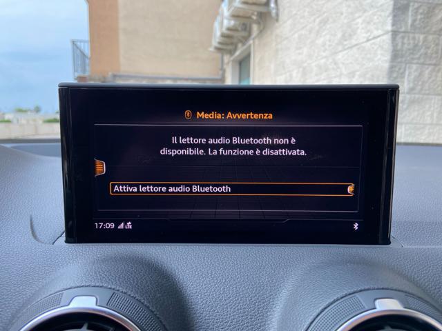 AUDI Q2 30 TDI S tronic Business Plus