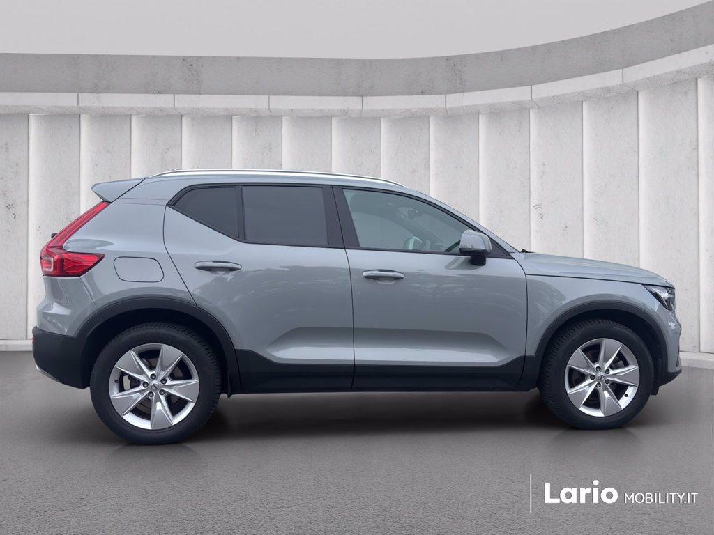 VOLVO XC40 2.0 b3 Core auto del 2025
