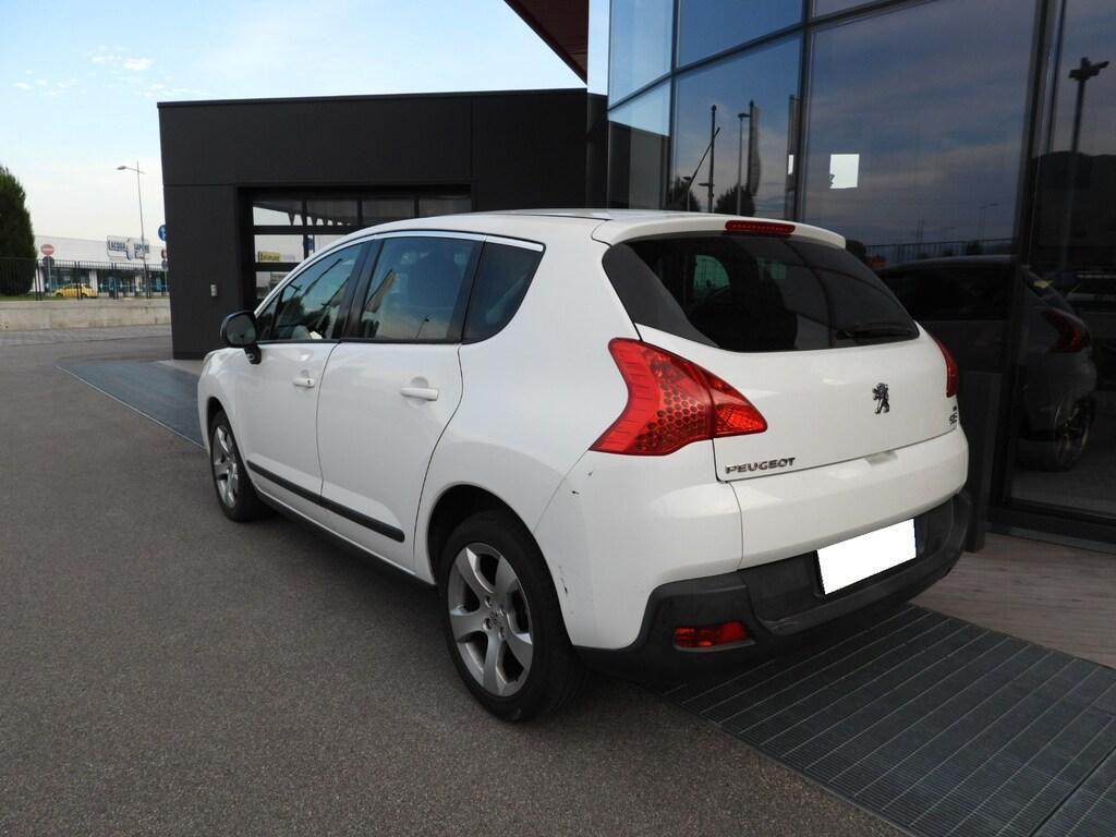 Peugeot 3008 1.6 e-HDi Business Robotizzato