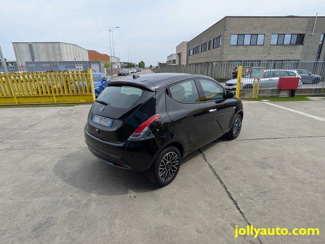 LANCIA Ypsilon 1.0 FireFly 5p S&S Hybrid Platino OK NEOPATENTATI