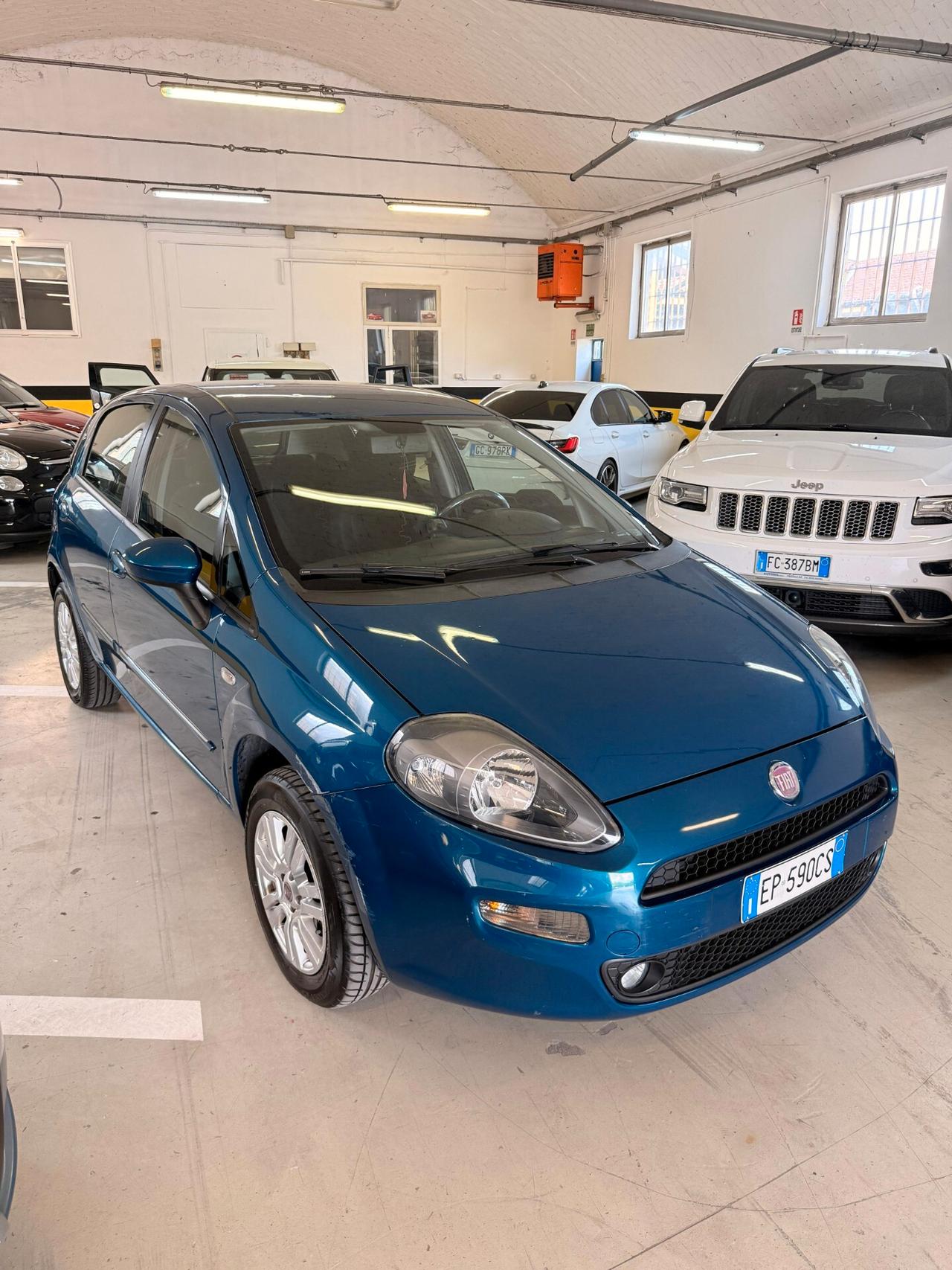 Fiat Punto 1.4 8V 5 porte Natural Power Lounge 77CV