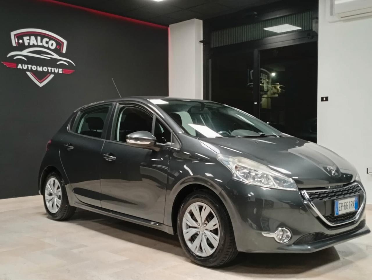 Peugeot 208 1.2 VTi 82 CV 5 porte Allure