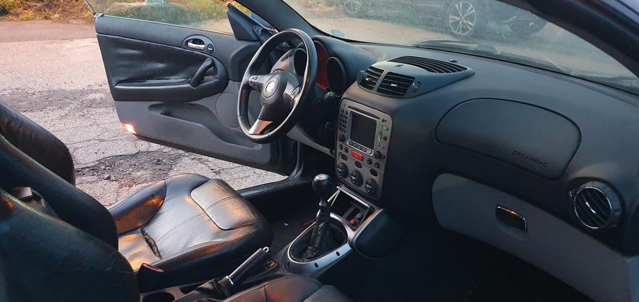 Alfa Romeo GT 1.9 MJT 16V Luxury