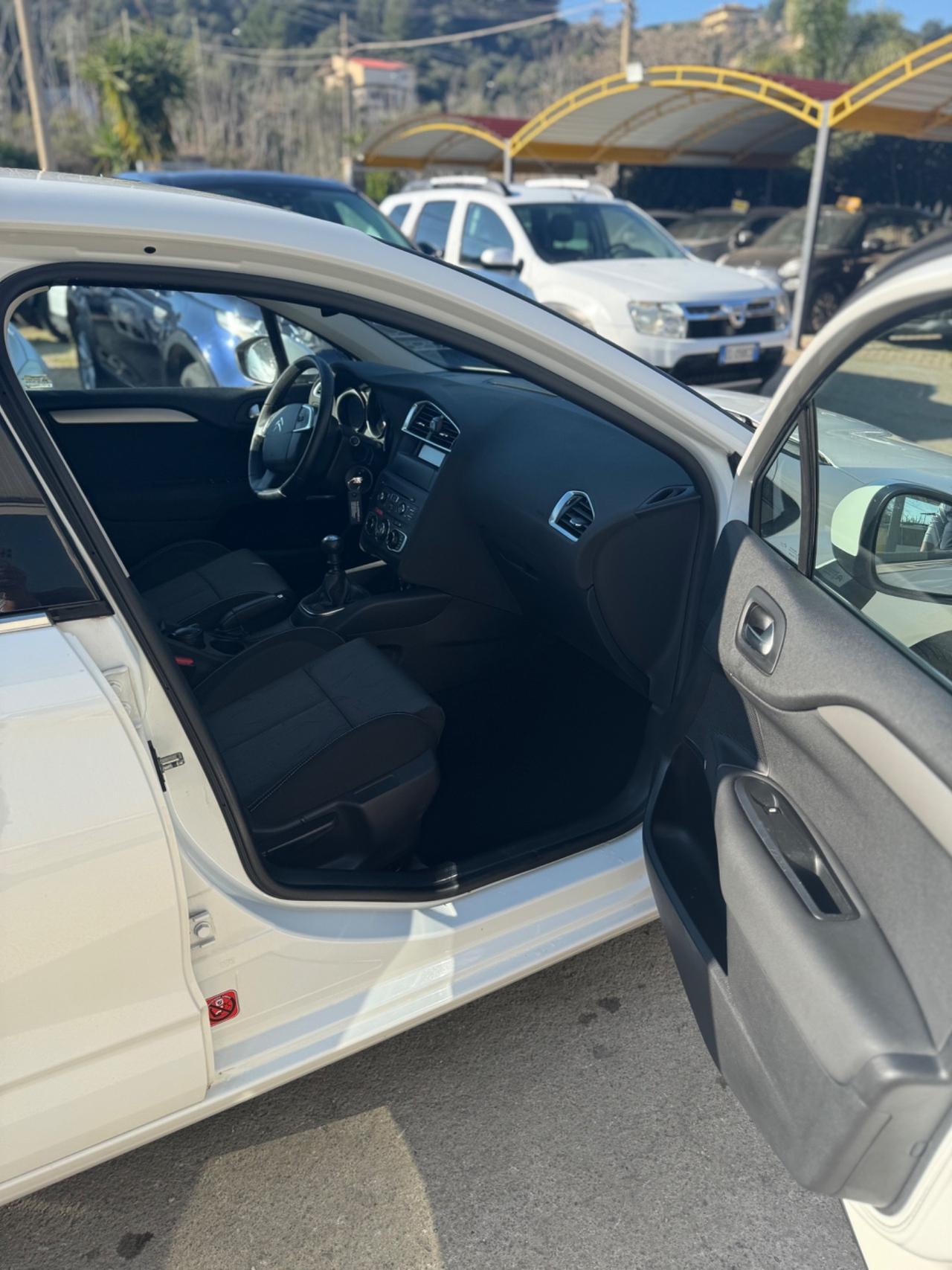 Citroen C4 1.6 e-HDi 115 airdream Exclusive