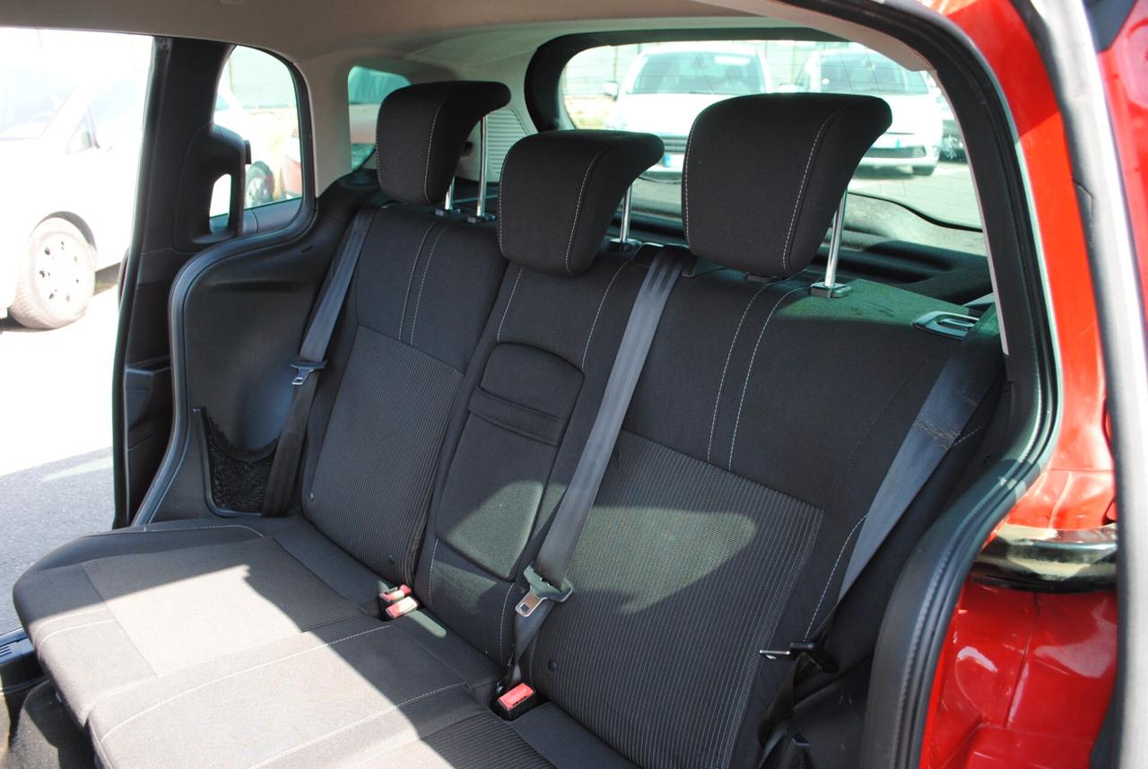 FORD B MAX 1.4 BENZ/GPL 90 CV