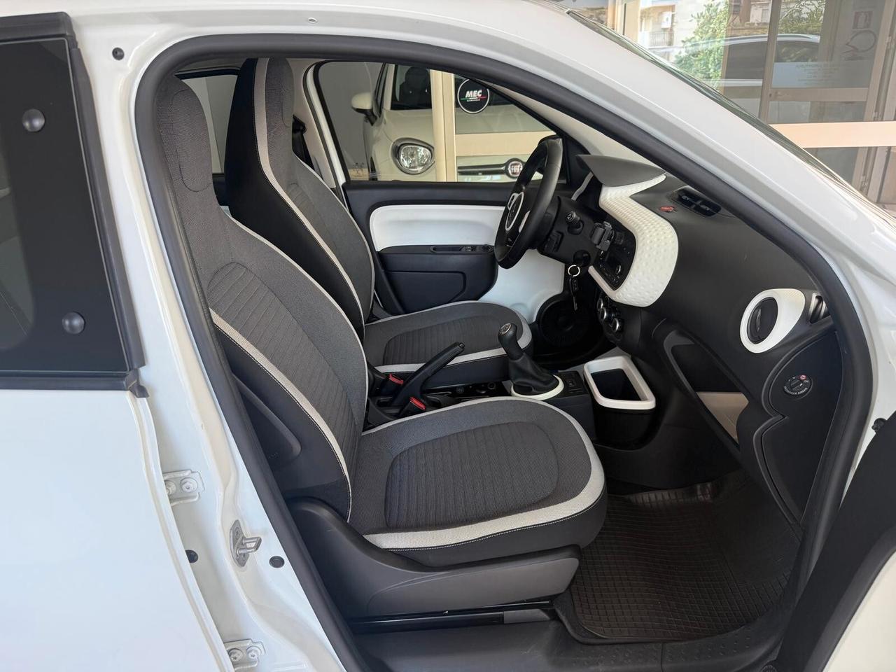 Renault Twingo SCe Stop&Start Lovely2