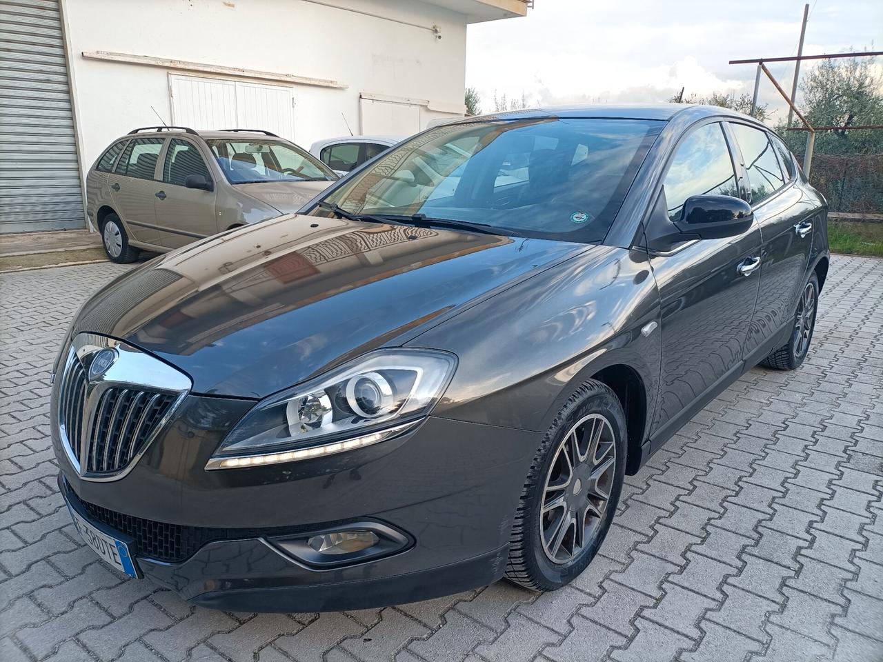 Lancia Delta 1.6 MJT DPF Oro