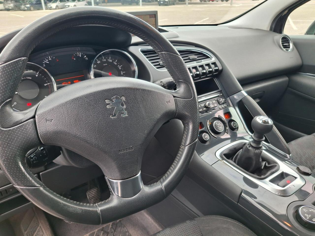 Peugeot 3008 1.6 HDi 115CV Business*NAVI*TETTO*