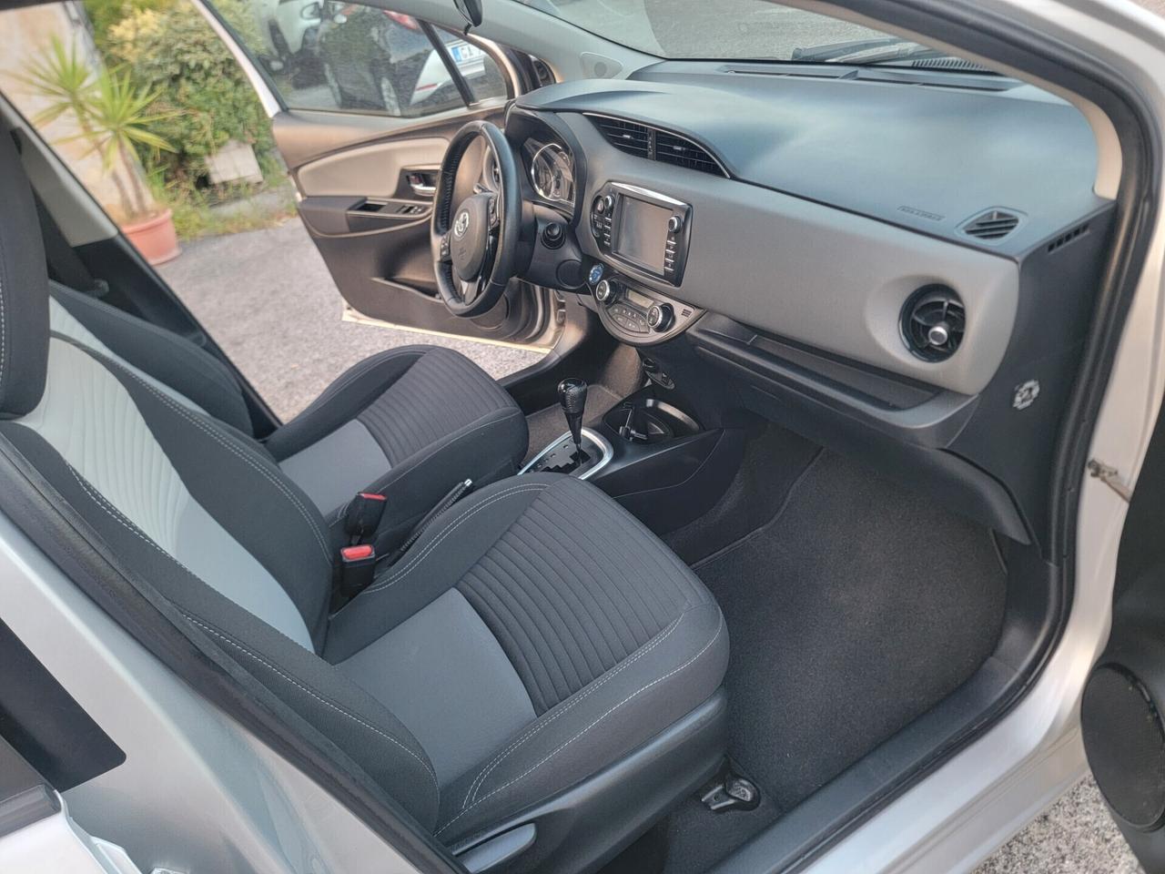 Toyota Yaris 1.5 Hybrid Active solo 62 mila km !