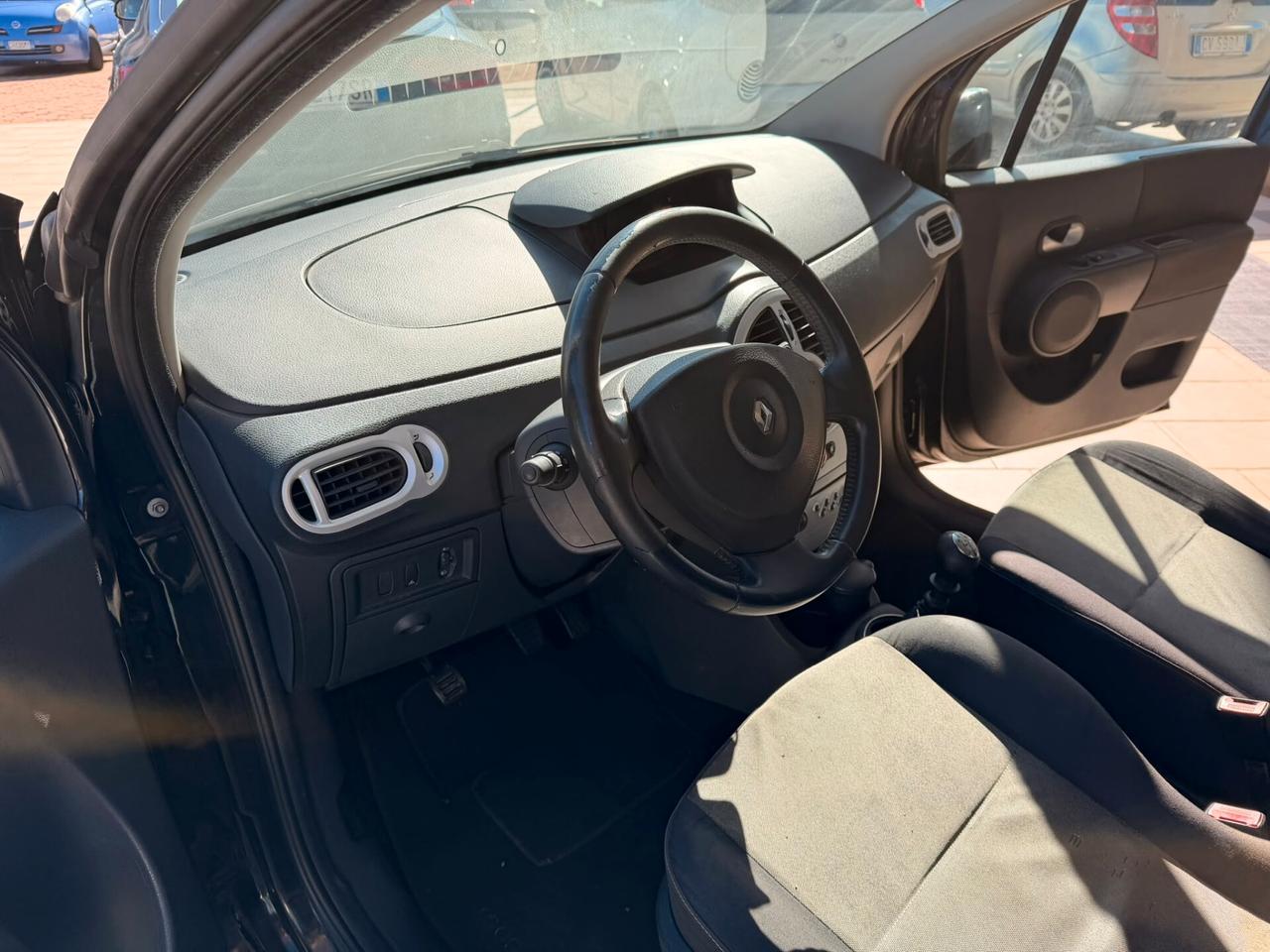 Renault Modus 1.5 dCi 85CV Dynamique