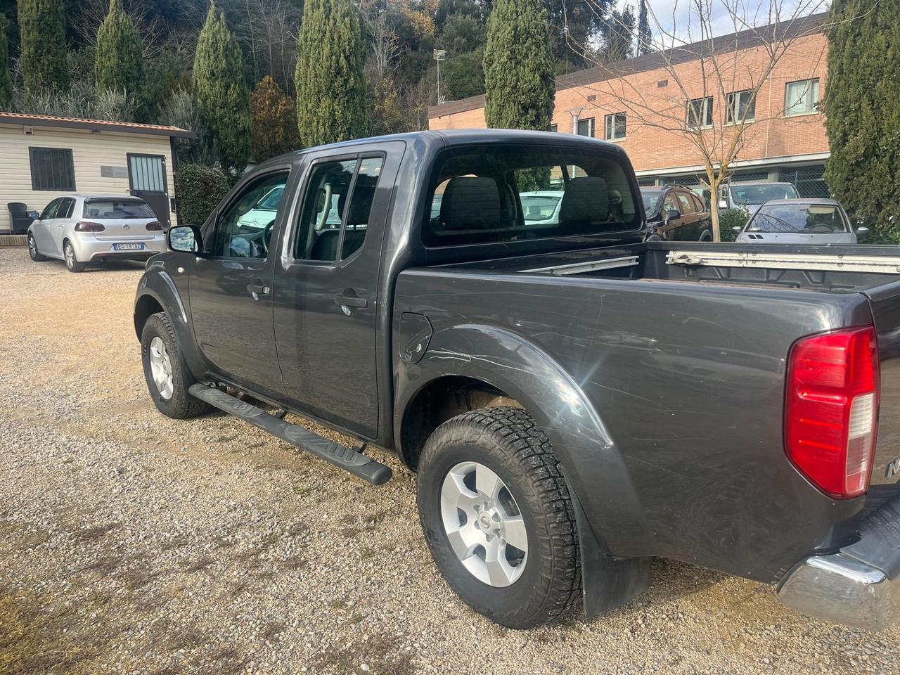 Nissan Navara 2.5 Diesel - 4x4
