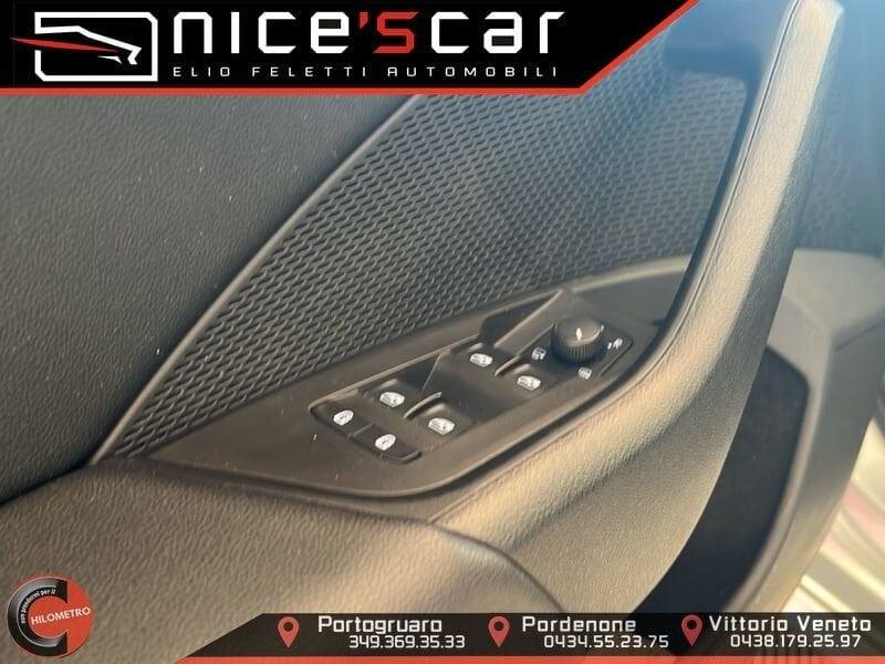 Skoda Octavia 2.0 TDI EVO SCR DSG Wagon Sportline