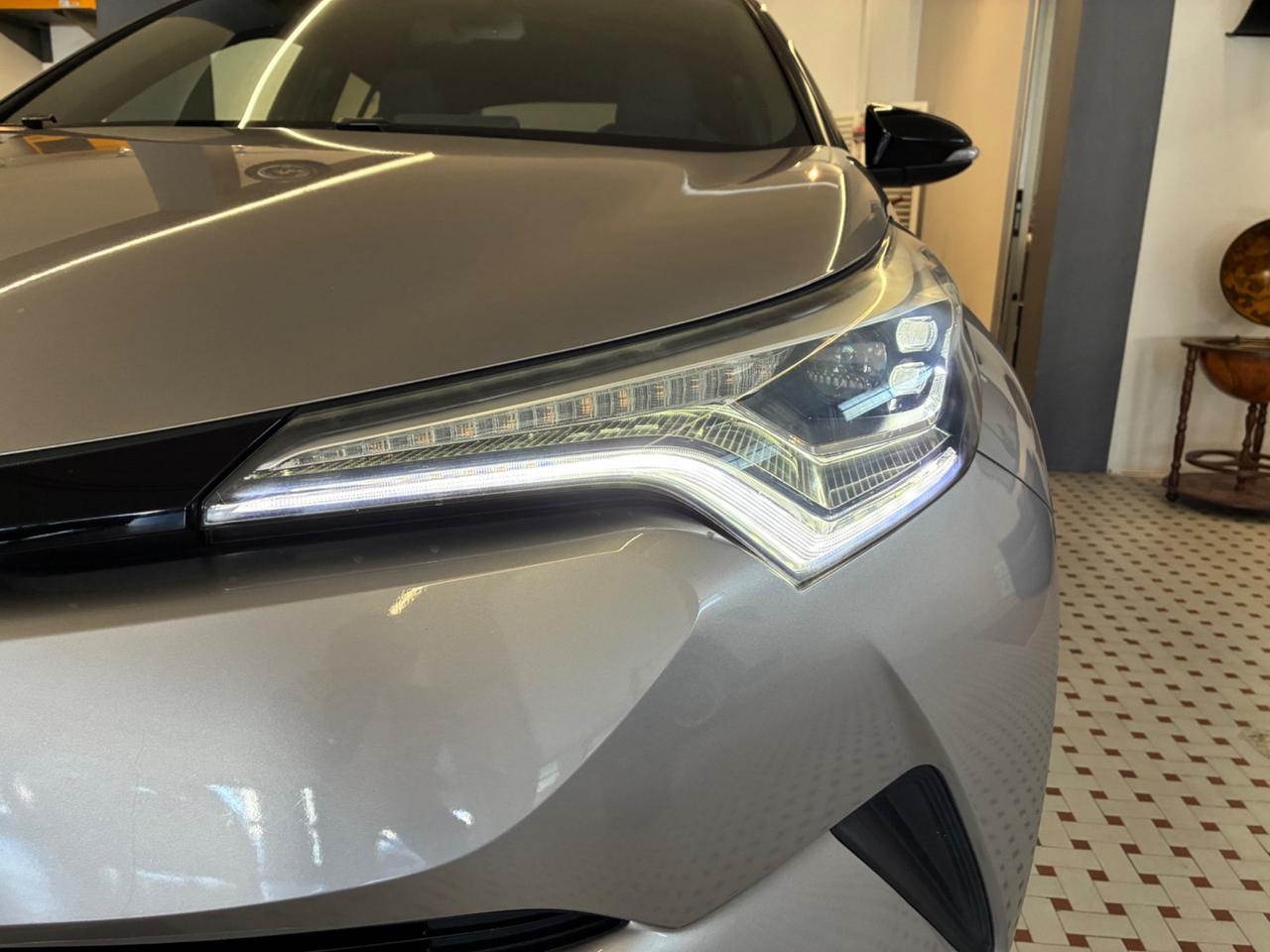 Toyota C-HR 1.8h Unico Proprietario-Tagliandi Ufficiali
